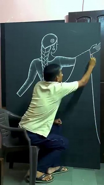 How to draw a lady back side view ||🙀😳|| #drawingtutorial #shortsviral