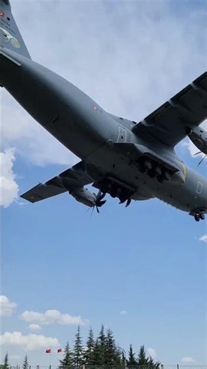Airbus A400M Atlas Landing 10!!!!