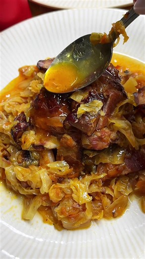 Podvarak sa dimljenom butkicom: Tradicionalni recept