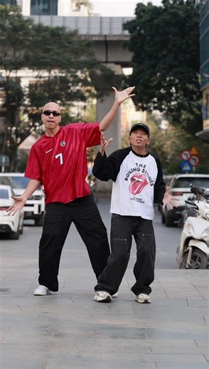 Dối Lừa và Nhảy Dance TikTok