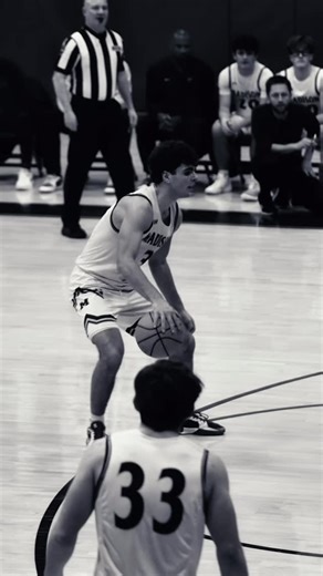 @clippedbychris | Empty Clips | Instagram