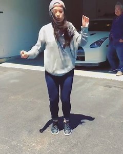 How is Grandpa not impressed by these 🔥 moves?! 😱😱😱 💃: marciaxlee | Shuffle Dance Videos