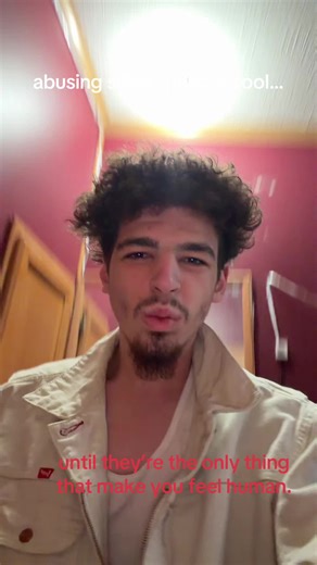 D (@intro.2d)’s videos with original sound - 🌞