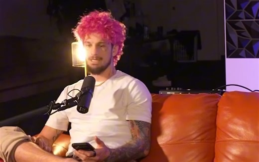 蜜糖：托普利亚是超越骨头的存在，是有史以来最好的选手