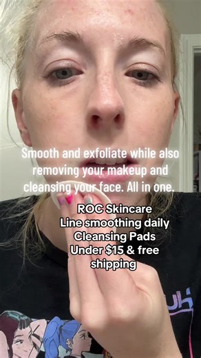 @RoC Skincare cleans, exfoliate and smooth those lines! #tiktokshopcreatorpicks #rocskincare #cleansingpads