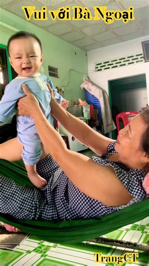 Buổi trưa 40' độ C#trangct #baby #shortvideo #cute #youtubeshorts #cutebaby