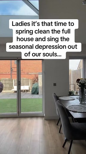 Its that time ladies!! 🫶🏻🌸 #spring #springclean #seasonaldepression | Liza Delacruz