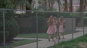 3.Women.1977.1080p.BluRay.H264.AACRARBG.mp4