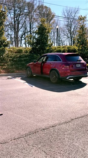 2022 Mercedes Benz rear brakes maintenance and how to retract the rear electronic parking brake the right way