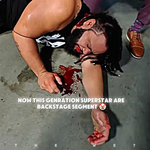 Now This Genration Superstar are Backstage 🤡 But This Guy 🥶 #wwe #ytshorts #shorts #vincemcmahon