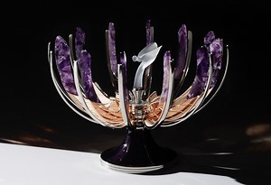 現存するのは世界に58個。ロマノフ王朝時代の「ファベルジェの卵」をロールスロイスが復刻