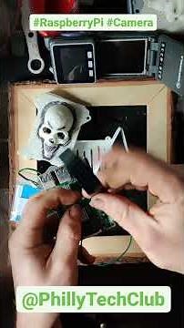 how to correctly insert your #RaspberryPi #Camera module ribbon cable #PhillyTechClub