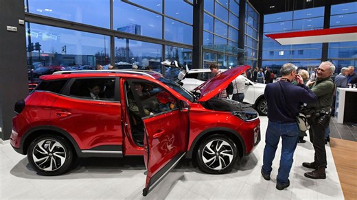 Rusi majú obrovské problémy so servisom čínskych áut. Čoskoro sa zmenia na ‘tehly‘