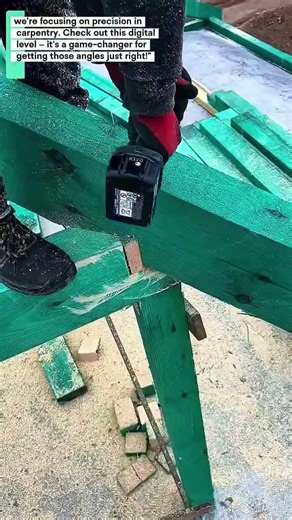 Precision Carpentry: Mastering Angles with Digital Levels‎