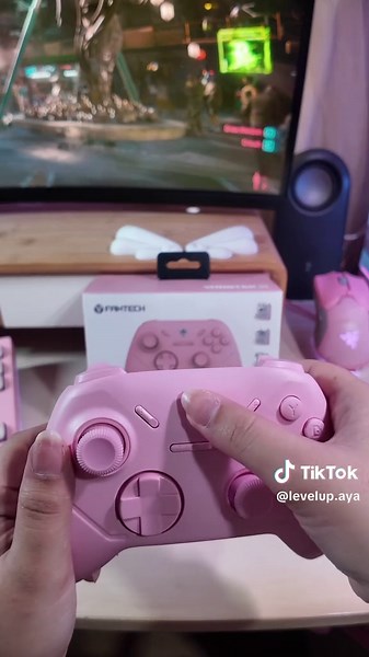 Fantech WGP13S Shooter III: Pink Wireless Gaming Controller