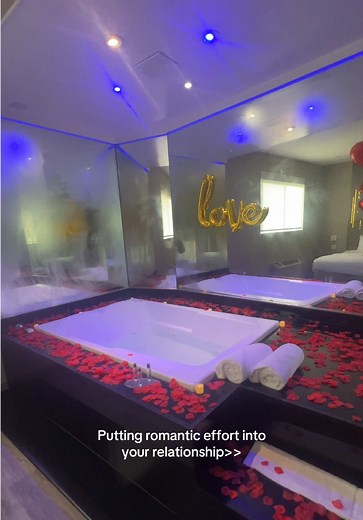 Let’s normalize random romantic nights with a decorated room! 🥰 #hoteldecorations #hoteldecor #romanticnight #fyp