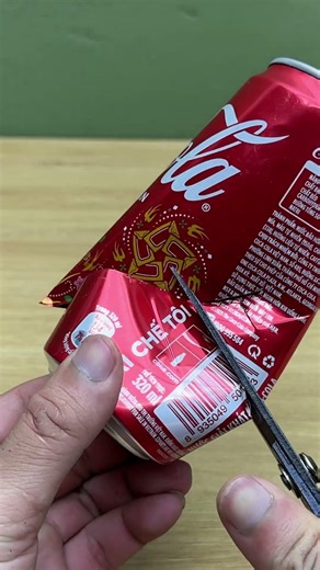 Secret Lock Hack Using Coca-Cola and Hot Glue – Too Easy! | Creative Tricks
