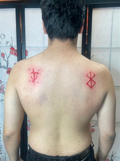 Stencil on ➜ ink down ➜ final reveal 🔥❤️ Two red-ink back tattoos, palm-size, clean lines, and a satisfying transformation you have to see till the end. Red ink hits different — bold, unique, and impossible to ignore. 📍 Detail Tattoo Shop | Miami, FL 📲 Book your custom tattoo now ✨ Walk-ins welcome | Custom designs available Save this for inspo & tag who needs a red ink tattoo 👀👇 #redinktattoo #tattootransformation #backtattoo #tattootok #tattooinspo #customtattoo #miamitattoo #detailtattoo