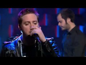 Kaiser Chiefs Performs "Ruby" - 4/5/2007