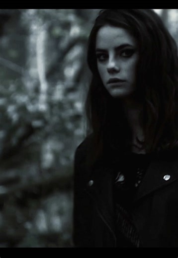 Skins UK: The Allure of Effy Stonem in Edits