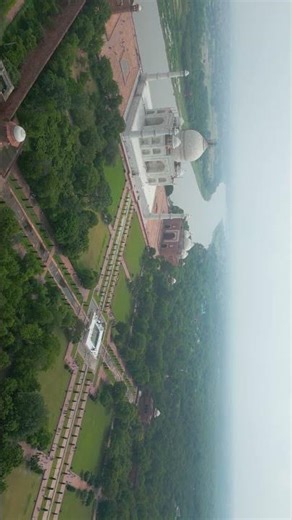 Taj Mahal and Agra Fort