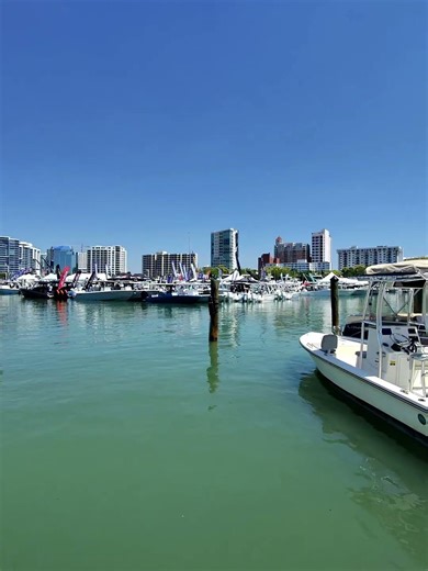 Sarasota Boat Show – Aquila Power Catamarans & Downtown Marina Jacks | YachtBuying101.com
