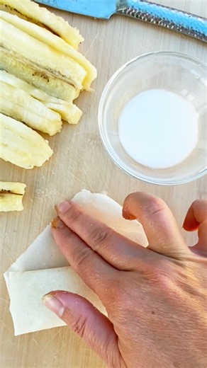 Filipino banana TURON #lumpia #turon #filipinodessert #filipinofood