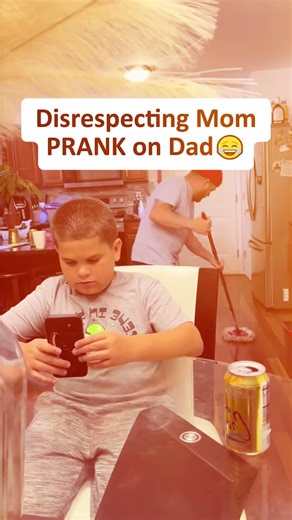 Dad is mom's knight in shining armor 🤣#funny #funnyvideo #love #usa #mom #dad #youtube