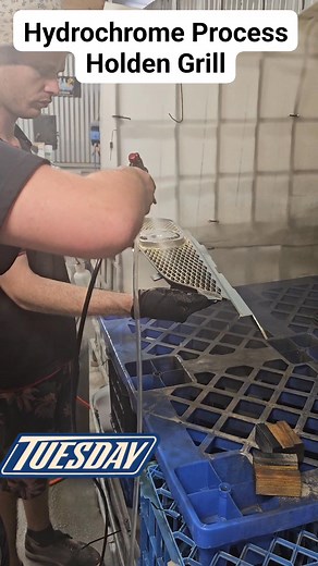 1.4K views | #holden #commodore #hydrochrome #queensland #cars #carsofinstagram | Gold Coast Hydrographics | Facebook