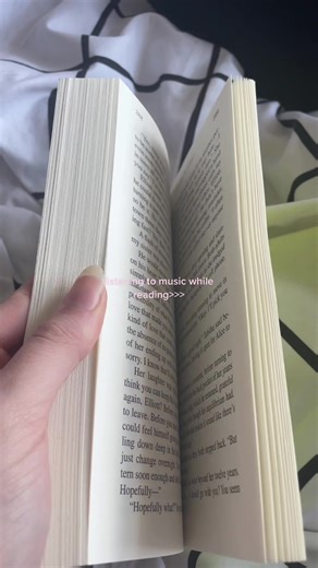 Best Book Reading Playlist on Spotify | Dear Reader📚