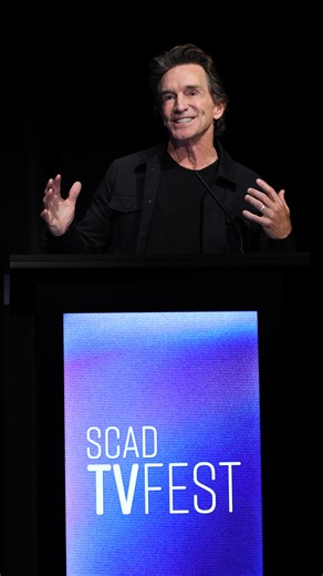 The tribe has spoken. 🎤🏝️ #SCADTVfest Legend of Television Award honoree Jeff Probst proves once again why “Survivor” continues to outwit, outplay, and outlast its TV competitors, 50 seasons on. 💪 | SCAD - The University for Creative Careers
