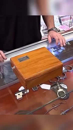 Akhirnya Gacor !!! Bapak Kepala Botak Kedatangan Pelanggan Juga #barang_antik #jual_beli