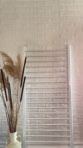 72K views · 3.4K reactions | Ce spuneți ne răsfățăm puțin de sărbători??? Batic elegant cu detalii atent alese pentru un cadou cu clasa! Pentru detalii 0731787737 #batic #porttraditional #traditiemoderna | Ateliér Nikei | Facebook