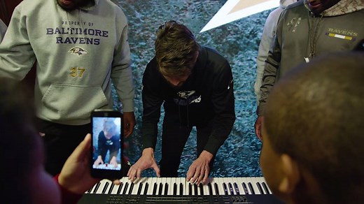 Everyone loves "Don't Stop Believin." Everyone loves Justin Tucker. Justin Tucker singing "Don't Stop Believin," what's not to love?! | Baltimore Ravens