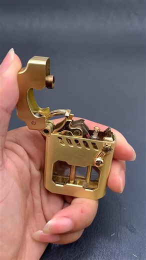 Product Insider on Instagram: "Product Link in Bio⁠ ⁠@product.insider⁠ ⁠ The Classic Retro Mechanical Flame Lighter delivers a timeless feel with its mechanical ignition and vintage inspired design. Built for those who appreciate tactile details and classic craftsmanship, it brings a sense of character to everyday use. A compact accessory that blends nostalgia with practical function.⁠ ⁠ Product: Classic Retro Mechanical Flame Lighter⁠ ⁠ 1️⃣ no copyright intended. DM for inquiries.⁠ ⁠ retro mech