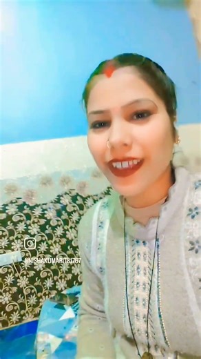 Mathe per mere Tum Bindiya banke nahin chamakte rahana sada 🥰🤗