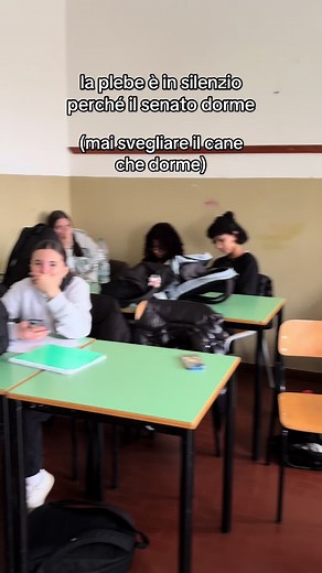 Senato e plebi: Voce contro l'indifferenza