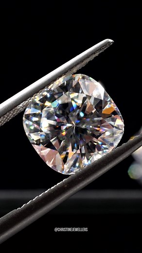 165K views · 1.6K reactions | How to Tell if Your Diamond Ring is REAL or FAKE using a Magnifying Glass! Christine Jewellers 1280-4151 Hazelbridge Way Richmond, BC, Canada christinejewellers.com | Christine Jewellers Ltd. | Facebook