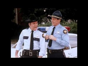 Dukes of Hazzard-Enos and Rosco funny moment