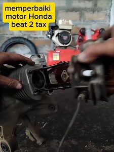 1.1M views · 10K reactions | C4r4 Memperbaiki Motor Honda Beat 2 tak #vod #fyp #viral #otomotif #edukasi #tutorial #mekanik | Ardit erwandha | Facebook