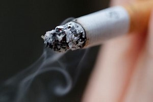 Smoking may increase sensitivity to social stress: Study