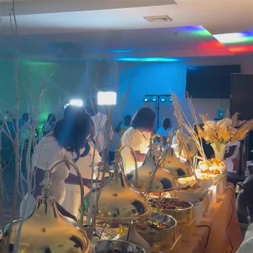 Let's take beautiful celebration into unforgettable moments. Eve's Kitchen Services. Tastes that feels like home
