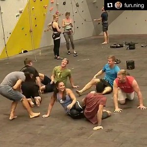 Human centipede push ups! 🙌🏼 Together is better! 👭👫👬 #UBK #UnbrokenAddiction #CrossFitCP | Unbroken Addiction