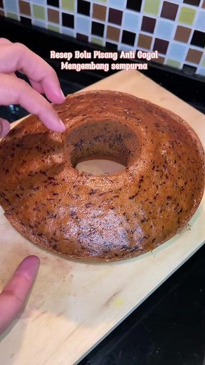 Cara Membuat Bolu Pisang yang Mengembang Sempurna