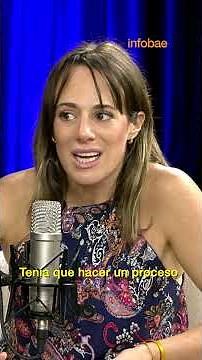 MICA LAPEGÜE EN #ELLAS: "TENÍA MIEDO DE CONVERTIRME EN MI TÍA 'SOLTERONA'"