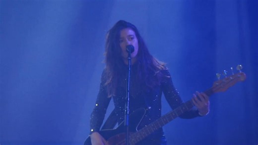 "Freedom Town," live at @ribsenblues. Our next stop is a headlining show in Weert, Netherlands! June 26: Weert, Netherland - @debosuil June 27: Germany - @alteziegelei. June 28: France - @ennordbeatfestival July 1: Switzerland - @lesdocks_lausanne w/ @halestormrocks July 5: Hungary - @boldogkisfaludfeszt July 18: Norway - @ravnedalenlive July 19: Norway - @buktafestivalen July 29: France - @positiv_festival_official | The Last Internationale