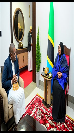 MAKAMU WA RAIS AKIMFARIJI RAIS SAMIA KUFUATIA KUFIWA NA MUME WAKE