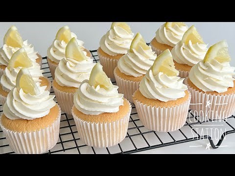 Lemon Cupcake with Cream Cheese Frosting! Simple and very tasty!