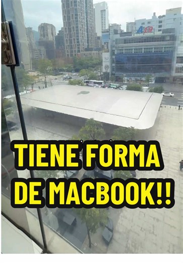 Descubre la Apple Store en forma de Macbook