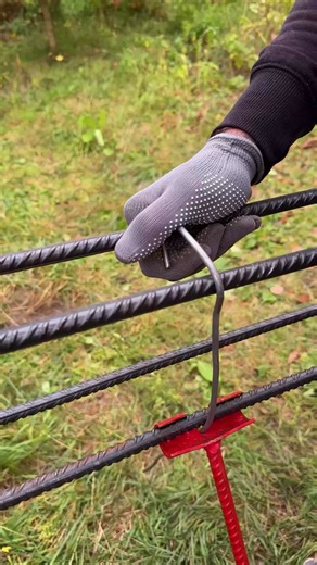 Steel bender | Creative Panda